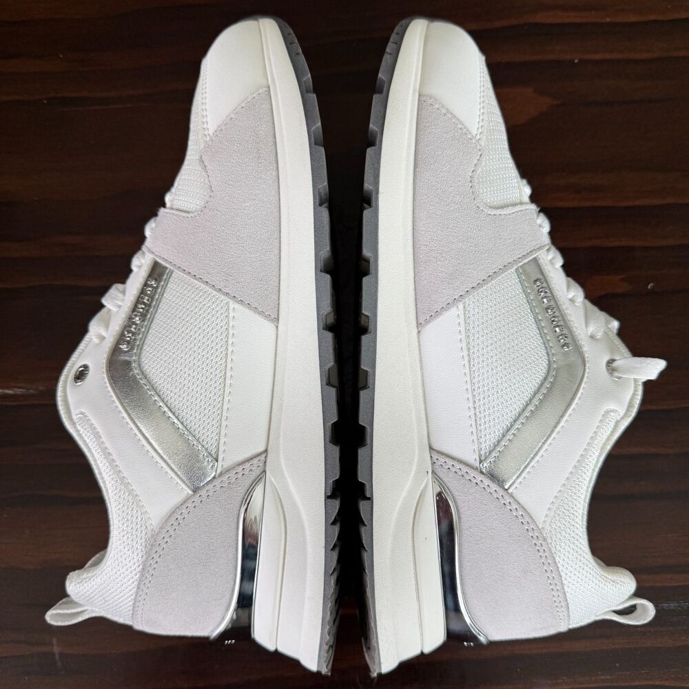 Size 10 - Skechers Women's Runway Posh Gal Super Lightweight Retro Sneaker - Picture 6 of 12